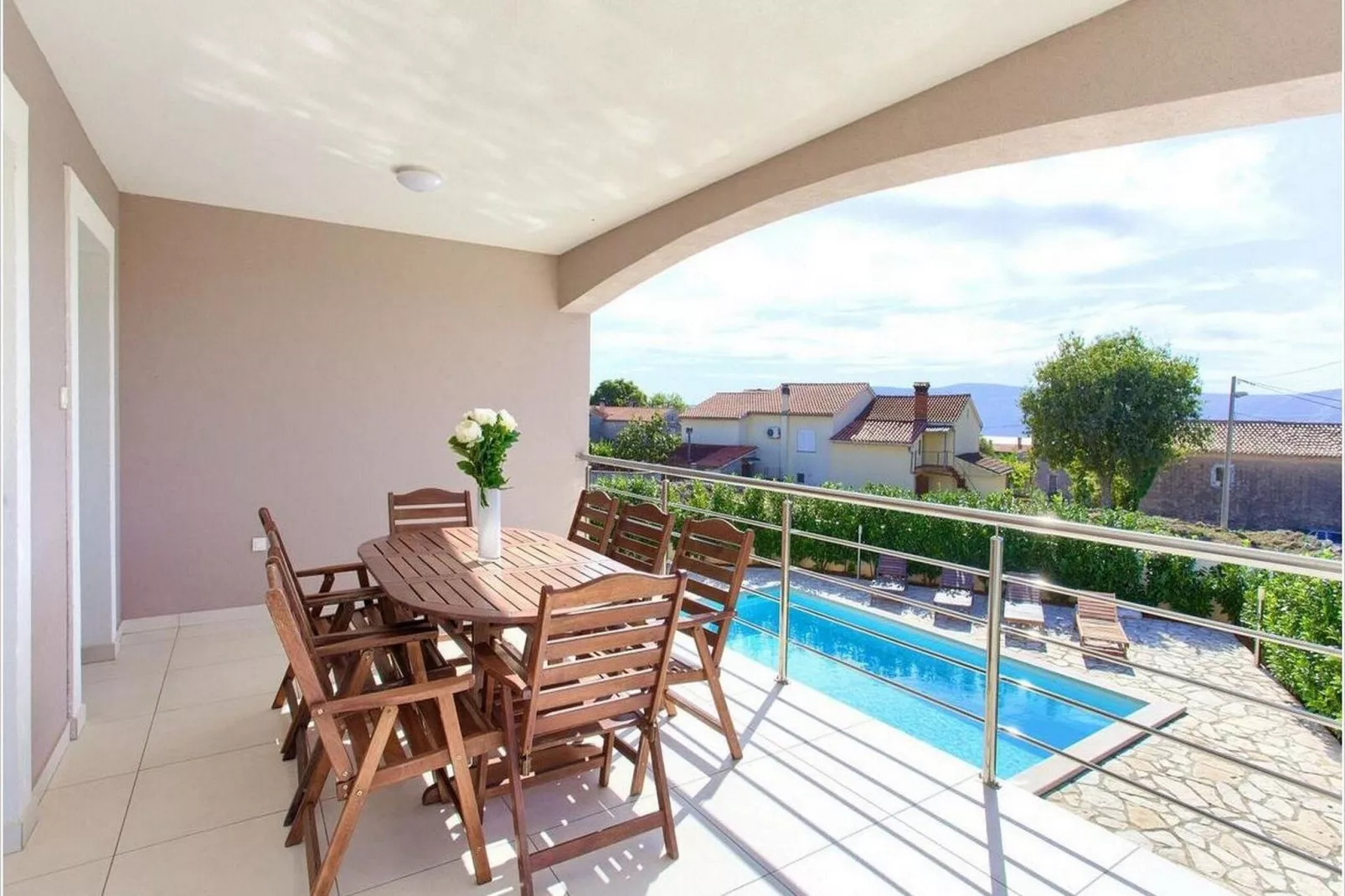 Villa Isabella - Four Bedroom Villa with Swimming Pool-Terras