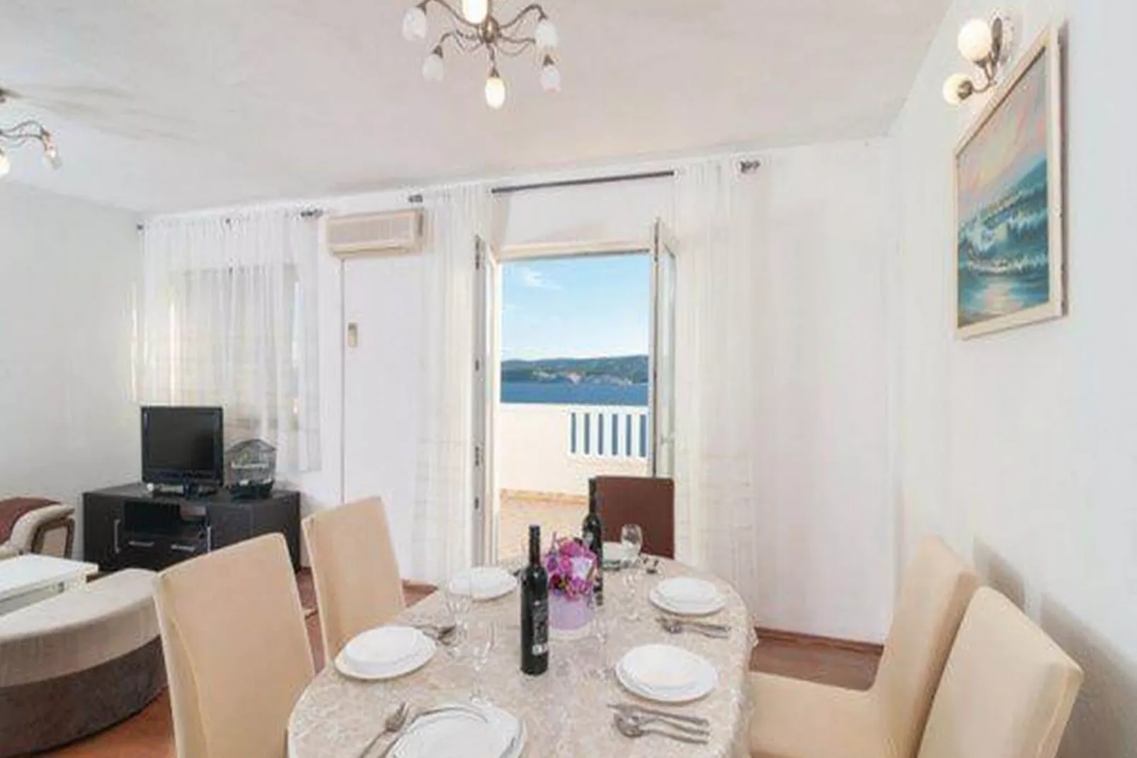 Apartment Stipic Omis - Three Bedroom Apartment with Terrace-Binnen