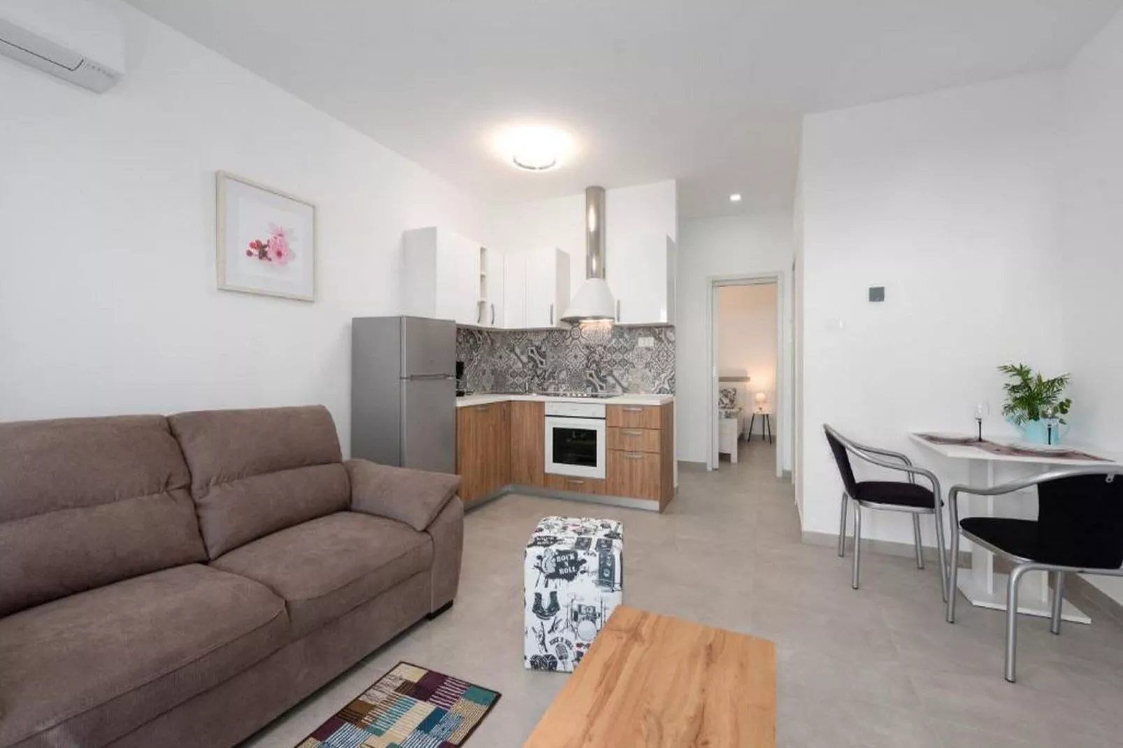 Apartments Bella Vista - One Bedroom Apartment with Terrace (Vir 1)