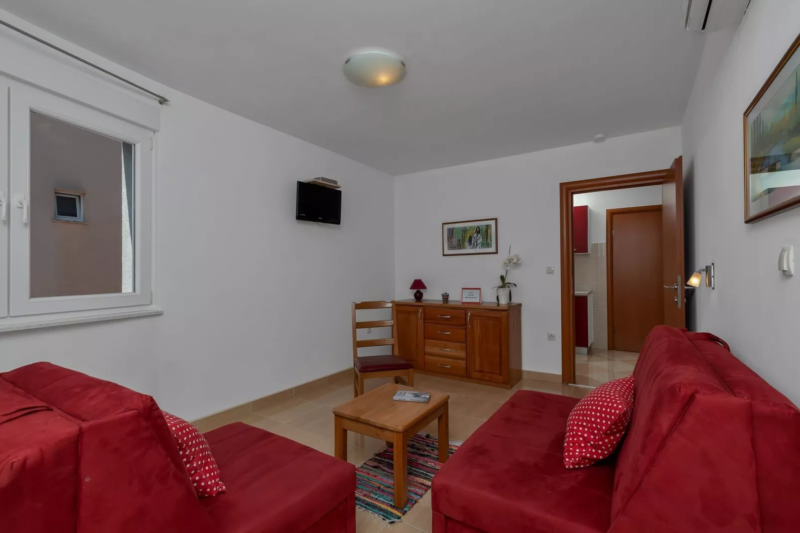 Apartments Villa Juric -  One-Bedroom Apartment (Crveni 1)-Woonkamer