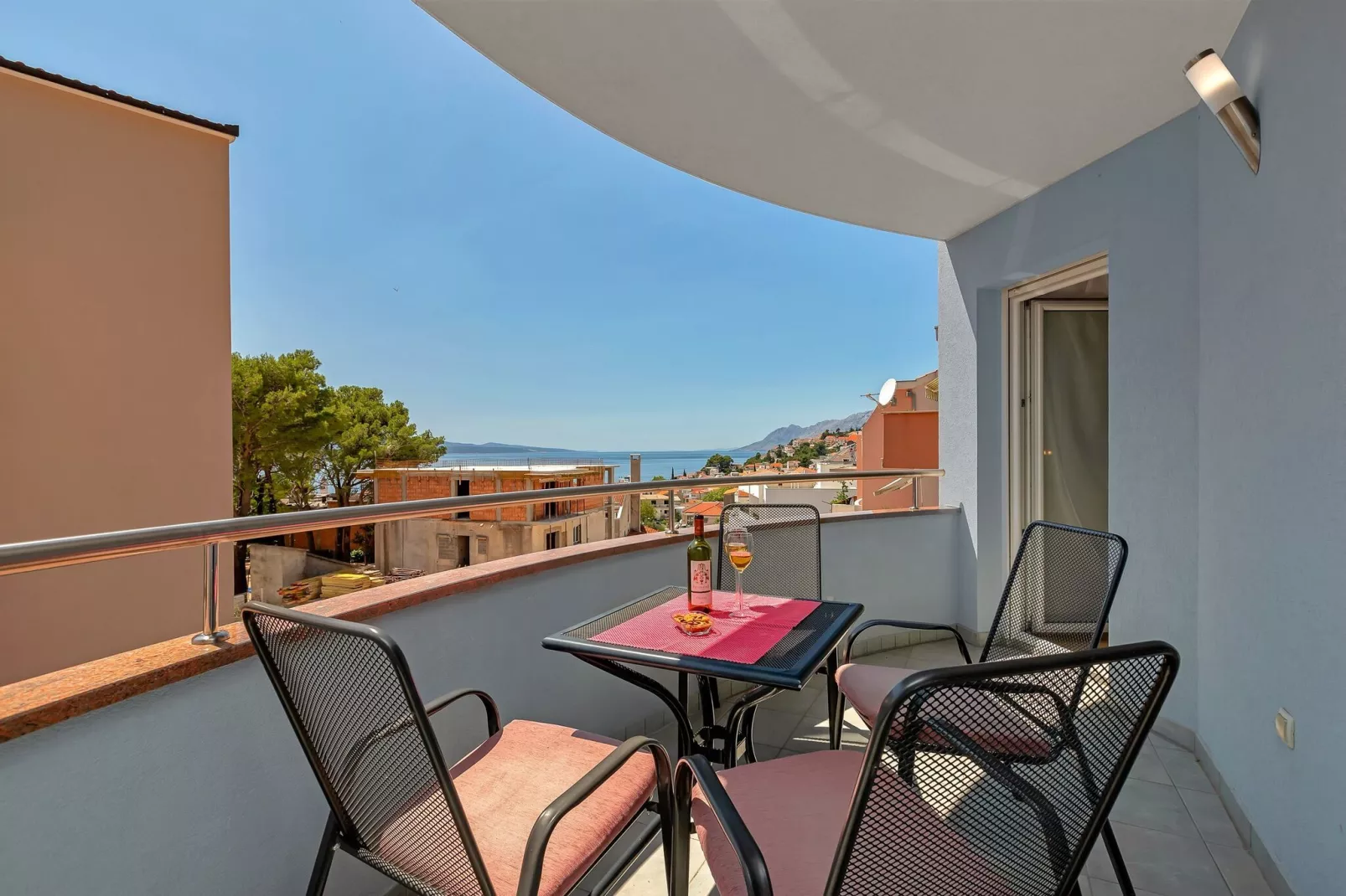 Apartments Villa Juric -  One-Bedroom Apartment (Crveni 1)-Terrasbalkon