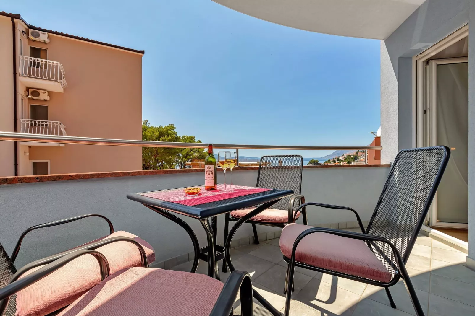 Apartments Villa Juric -  One-Bedroom Apartment (Crveni 1)-Terrasbalkon