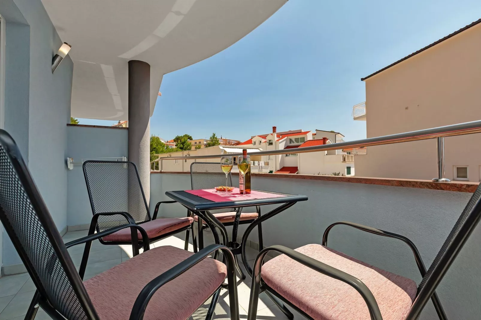 Apartments Villa Juric -  One-Bedroom Apartment (Crveni 1)-Terrasbalkon