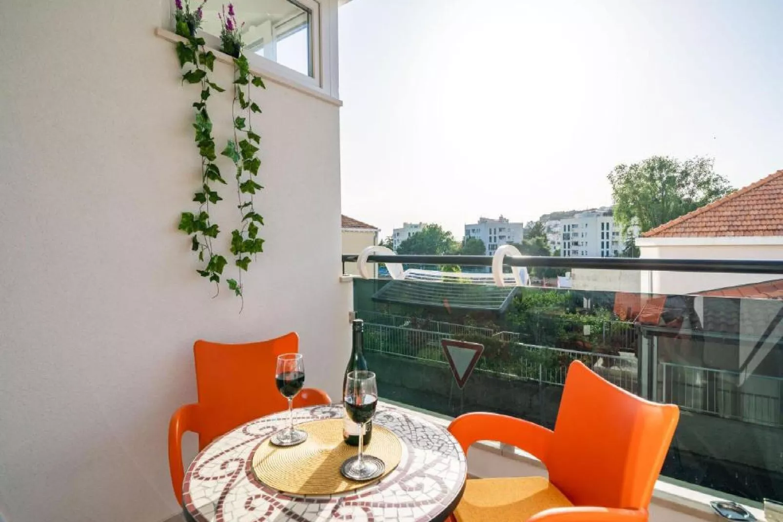 Apartment Anka - One Bedroom Apartment with Terrace-Terrasbalkon