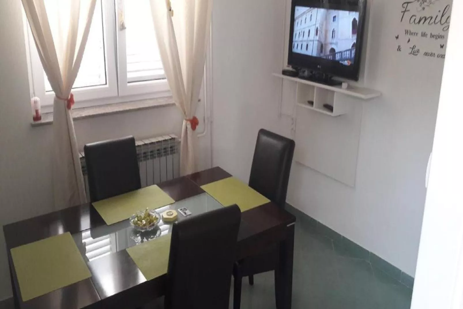 Apartments Amalia - Two Bedroom Apartment with Terrace  (Amalia 1)