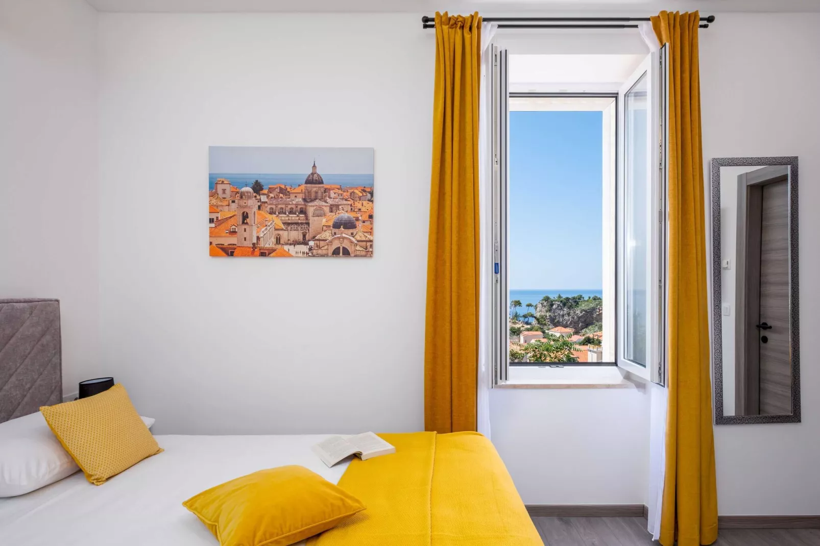 Dubrovnik Fantasy Apartments - Studio with Sea and city view - 1-Slaapkamer