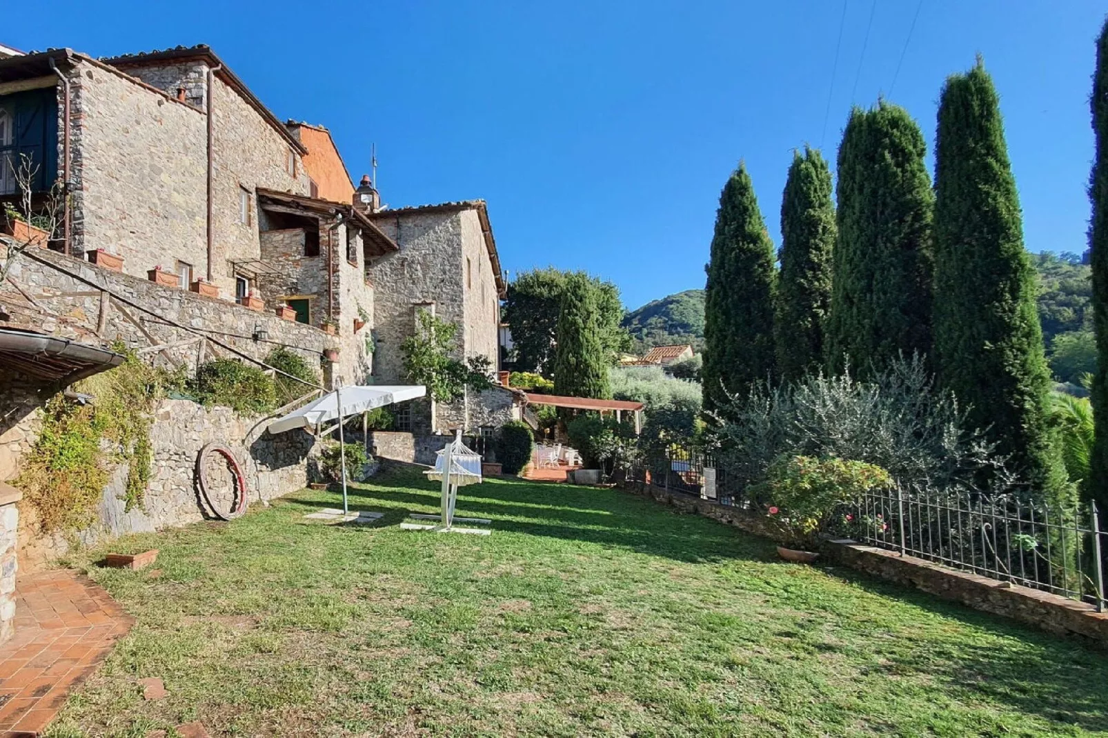 Borgo Bucatra Tramonto-Terrasbalkon