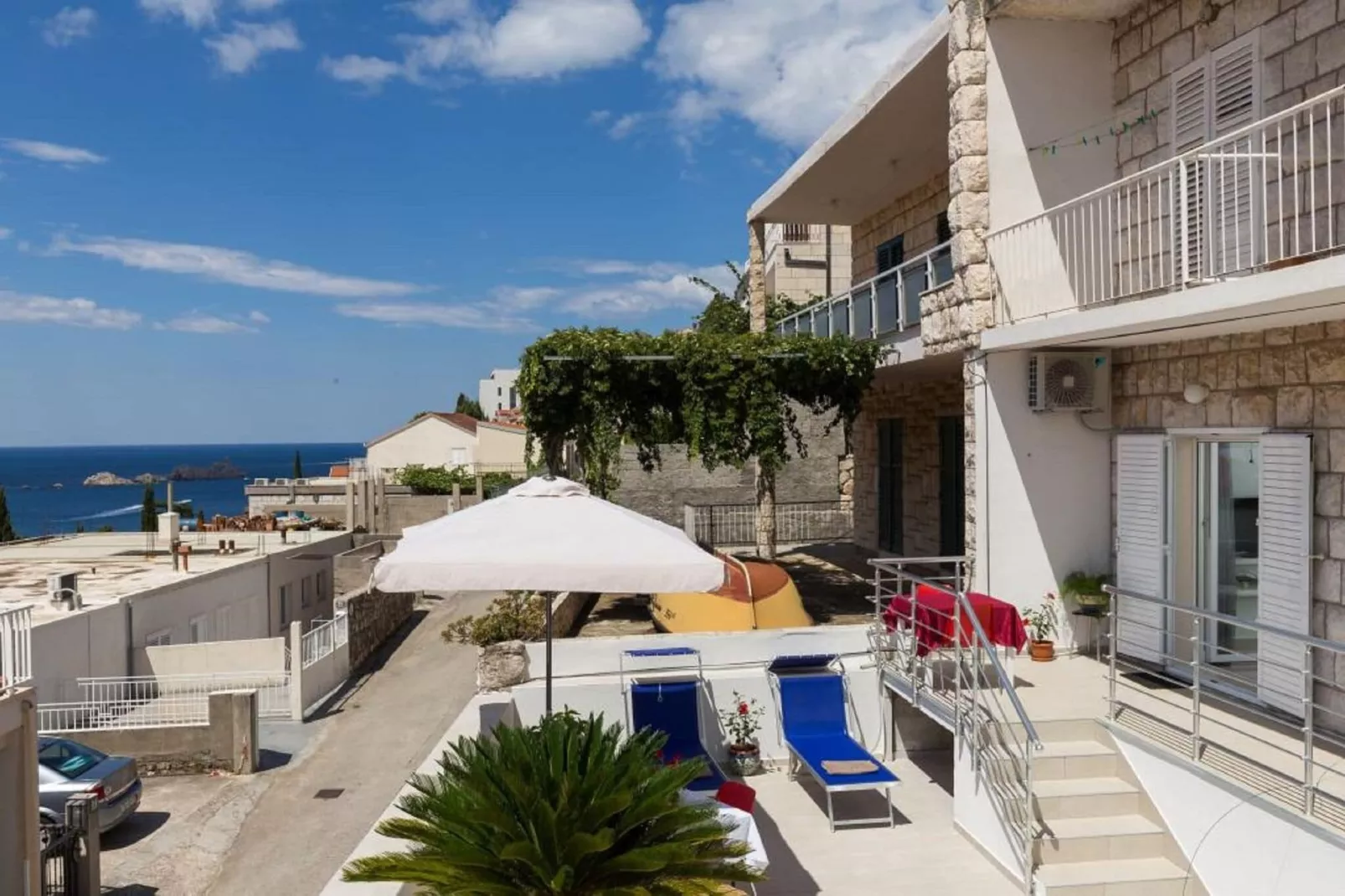 Stuck in the Moment Apartment - One Bedroom Apartment with Terrace and Sea View (A2+1)-Terras