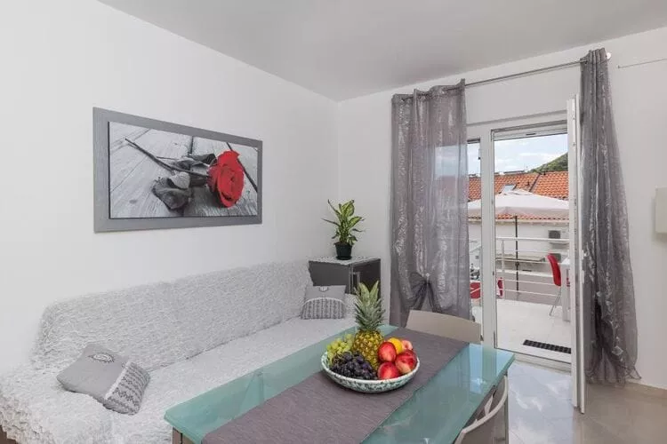 Stuck in the Moment Apartment - One Bedroom Apartment with Terrace and Sea View (A2+1)