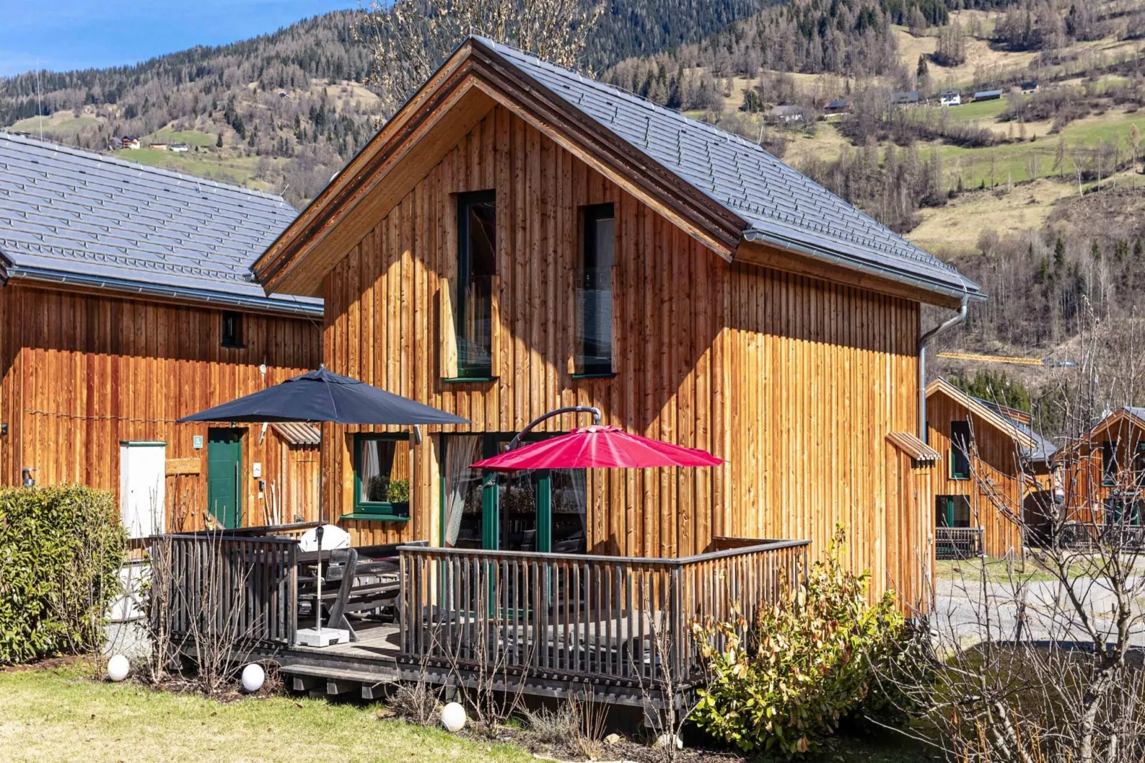 Kreischberg Chalets 11b-Buitenkant zomer