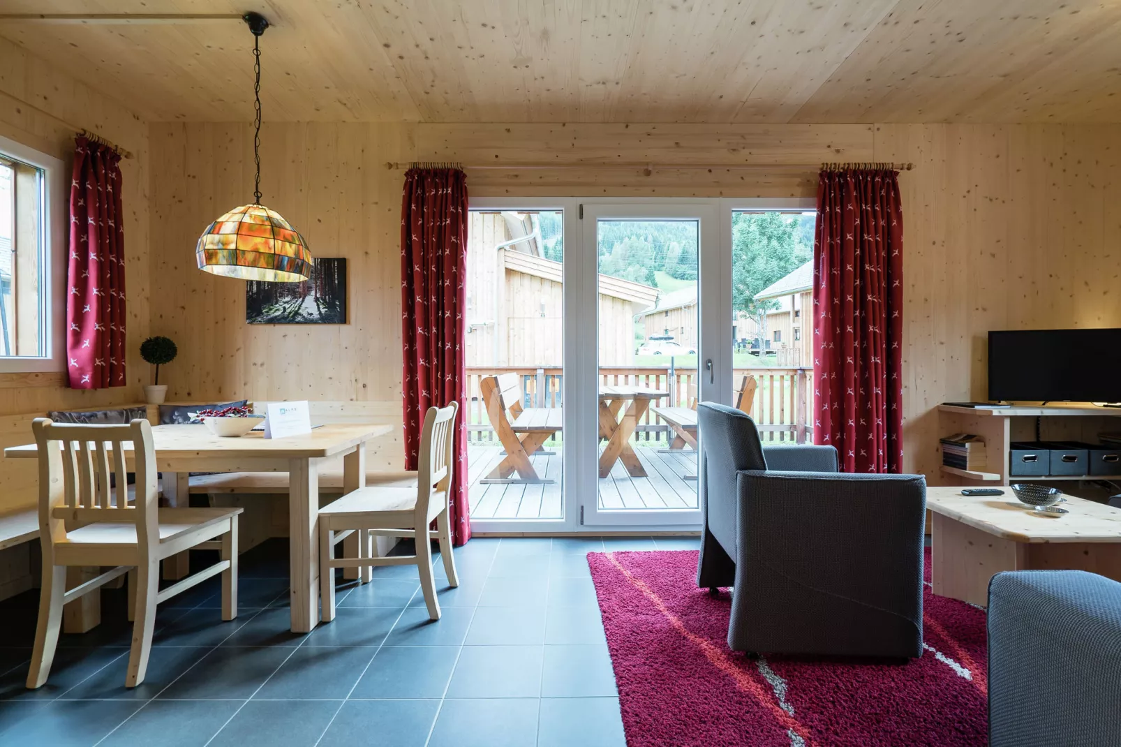 Kreischberg Chalets 4a-Woonkamer