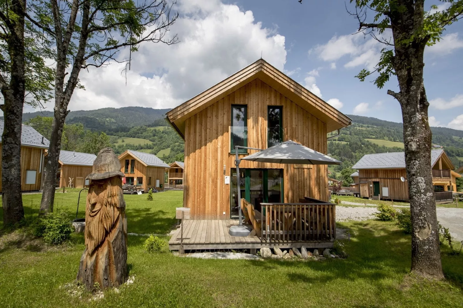 Kreischberg Chalets 7-Buitenkant zomer