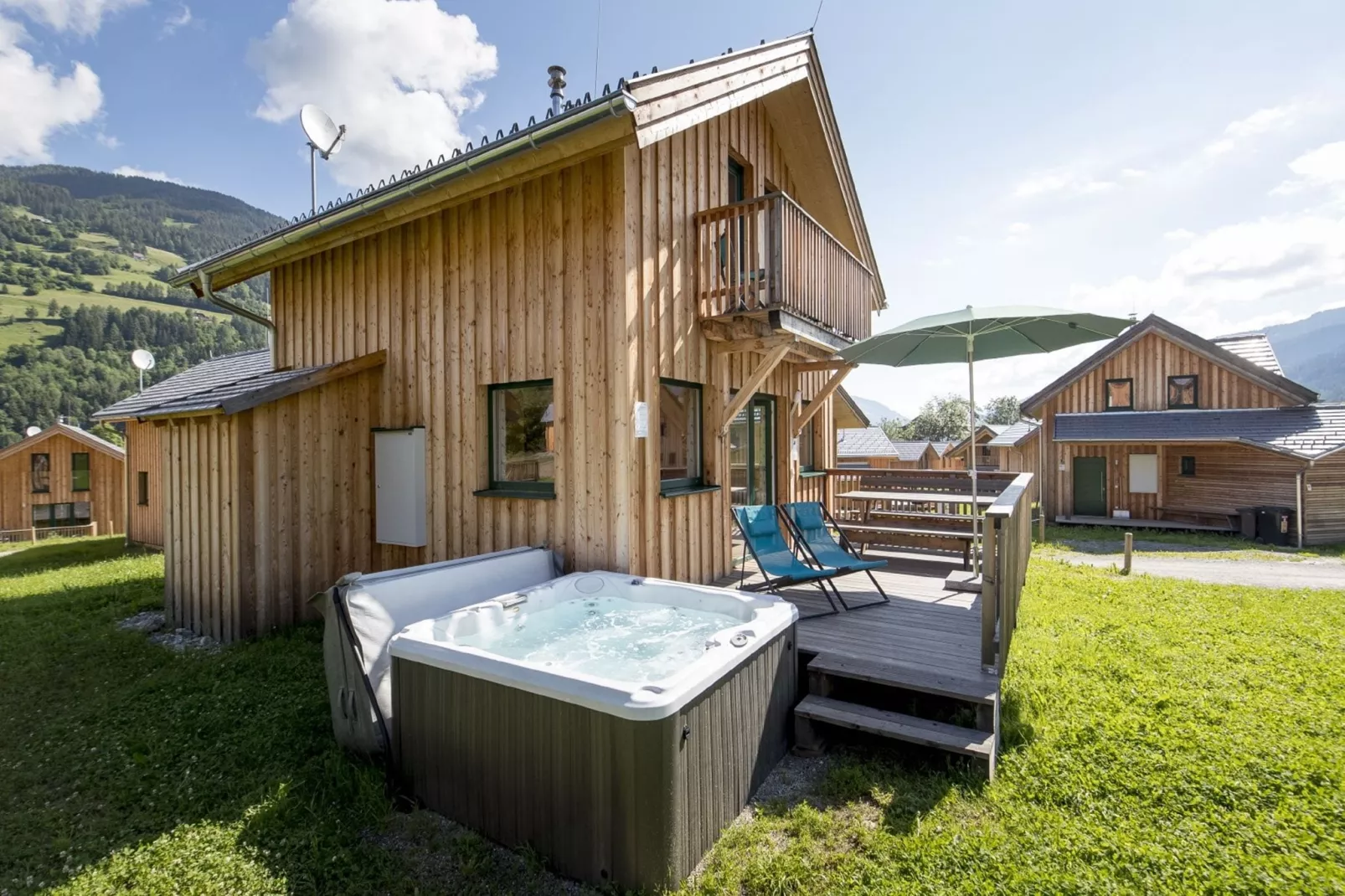 Kreischberg Chalets 20-Buitenkant zomer