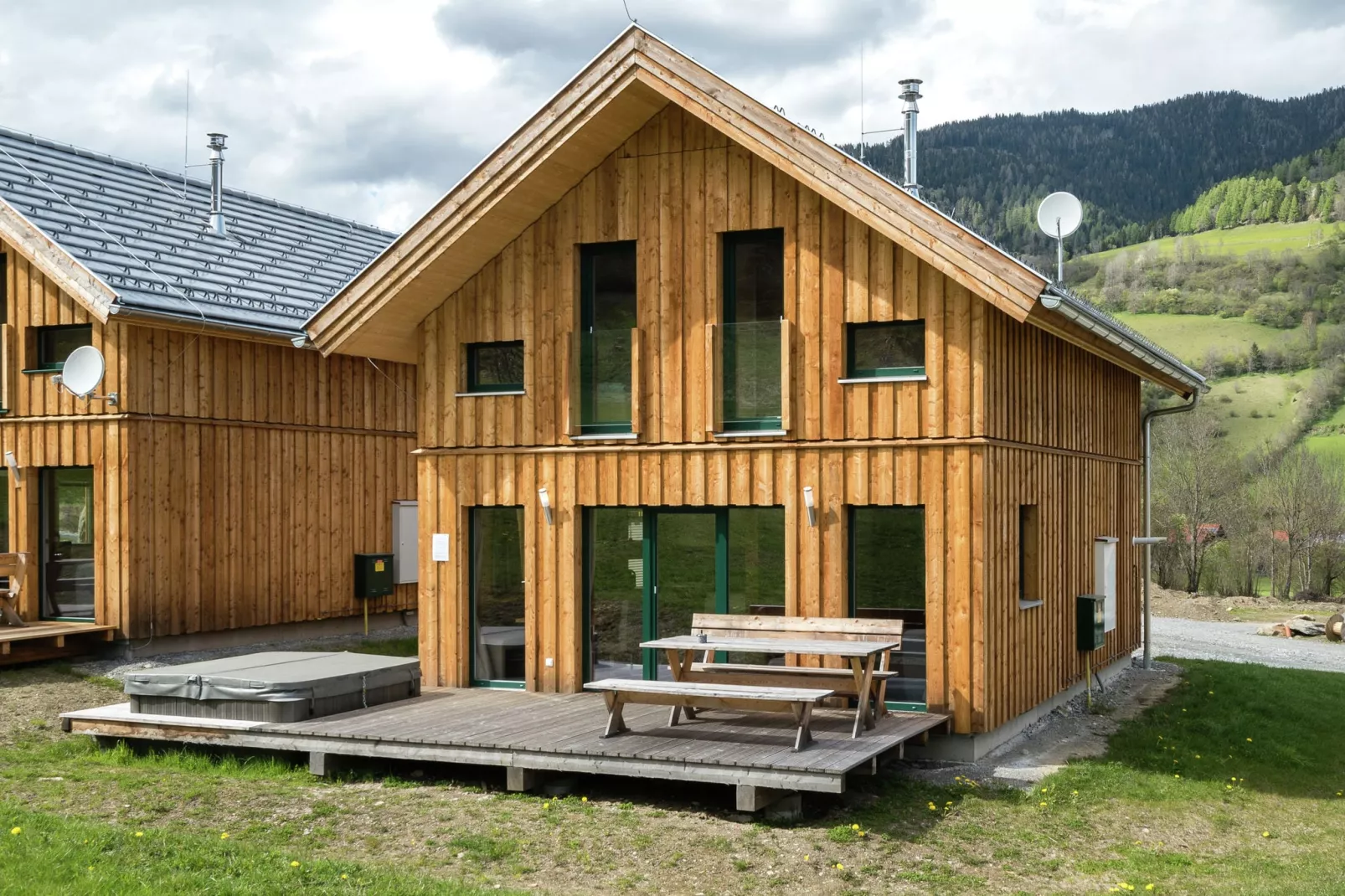 Kreischberg Chalets 25a-Buitenkant zomer