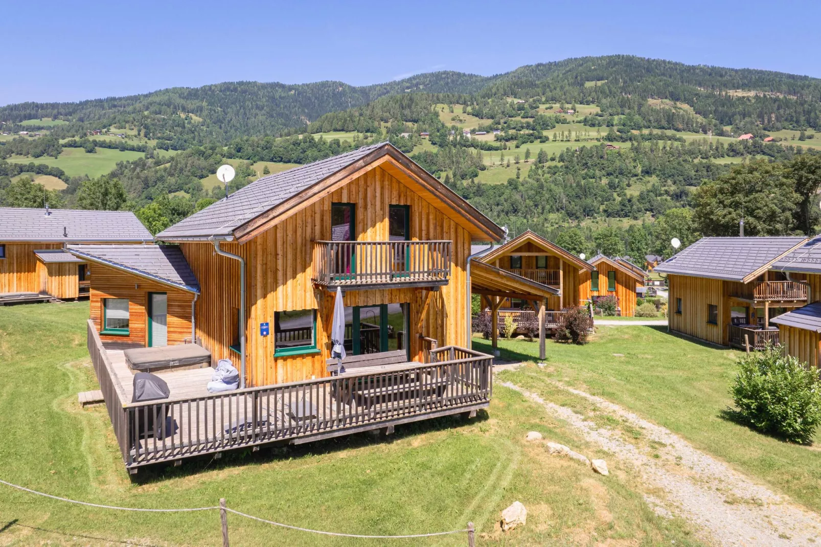 Kreischberg Chalets 22-Buitenkant zomer