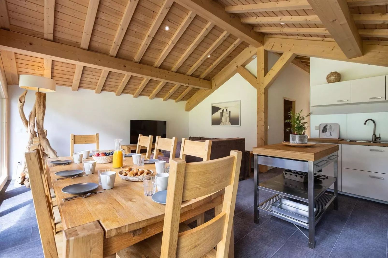 Chalet Ponturin-Eetkamer