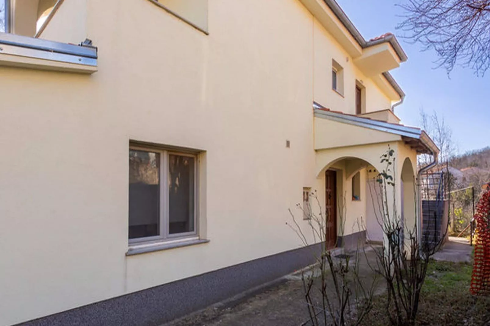 Apartment Brletic - Three Bedroom Apartment with Terrace-Buitenlucht