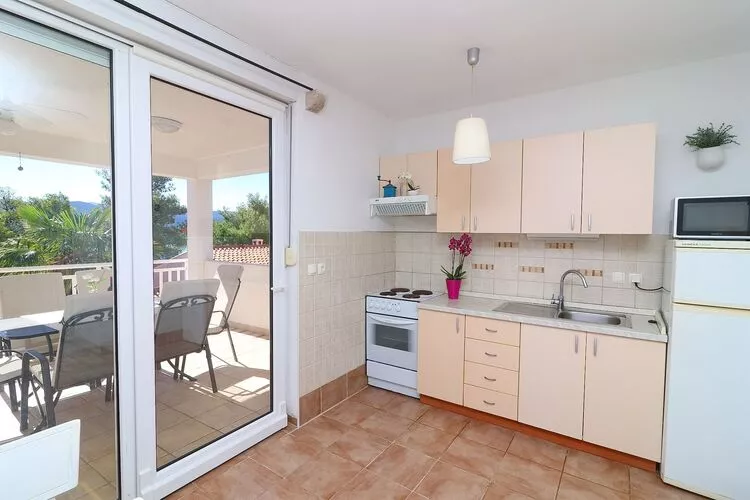 Apartments Mediterranean House - Two Bedroom Apartment with Terrace and Sea View-Keuken