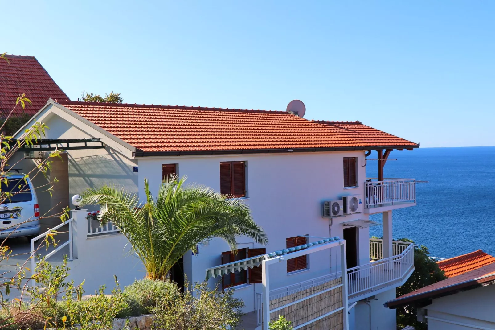 Seaside Apartments Hrkać - Standard One Bedroom Apartment with Terrace and Sea View 2-Buitenlucht