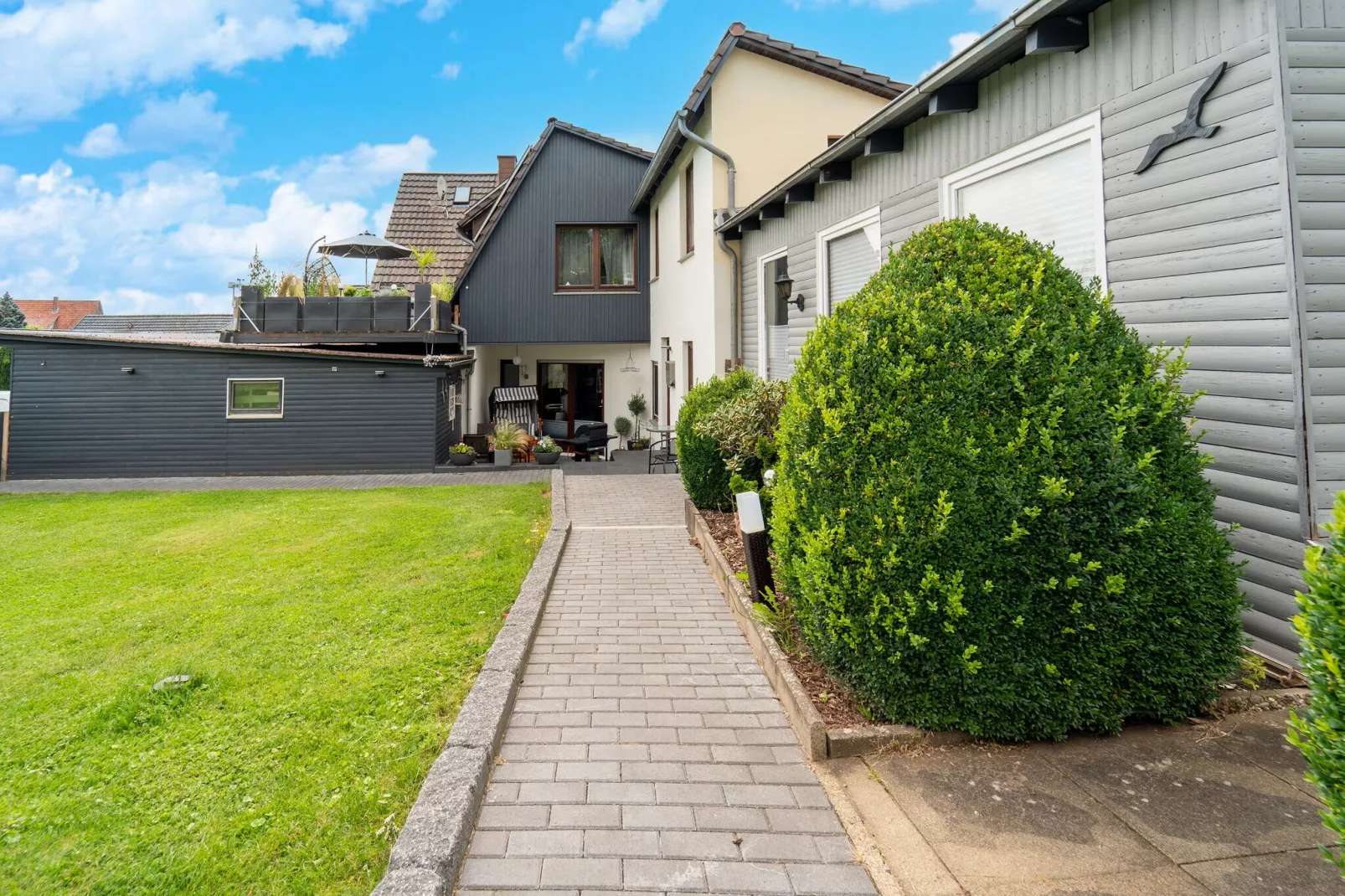 Modern appartement met zwembad in de Harz-Tuinen zomer