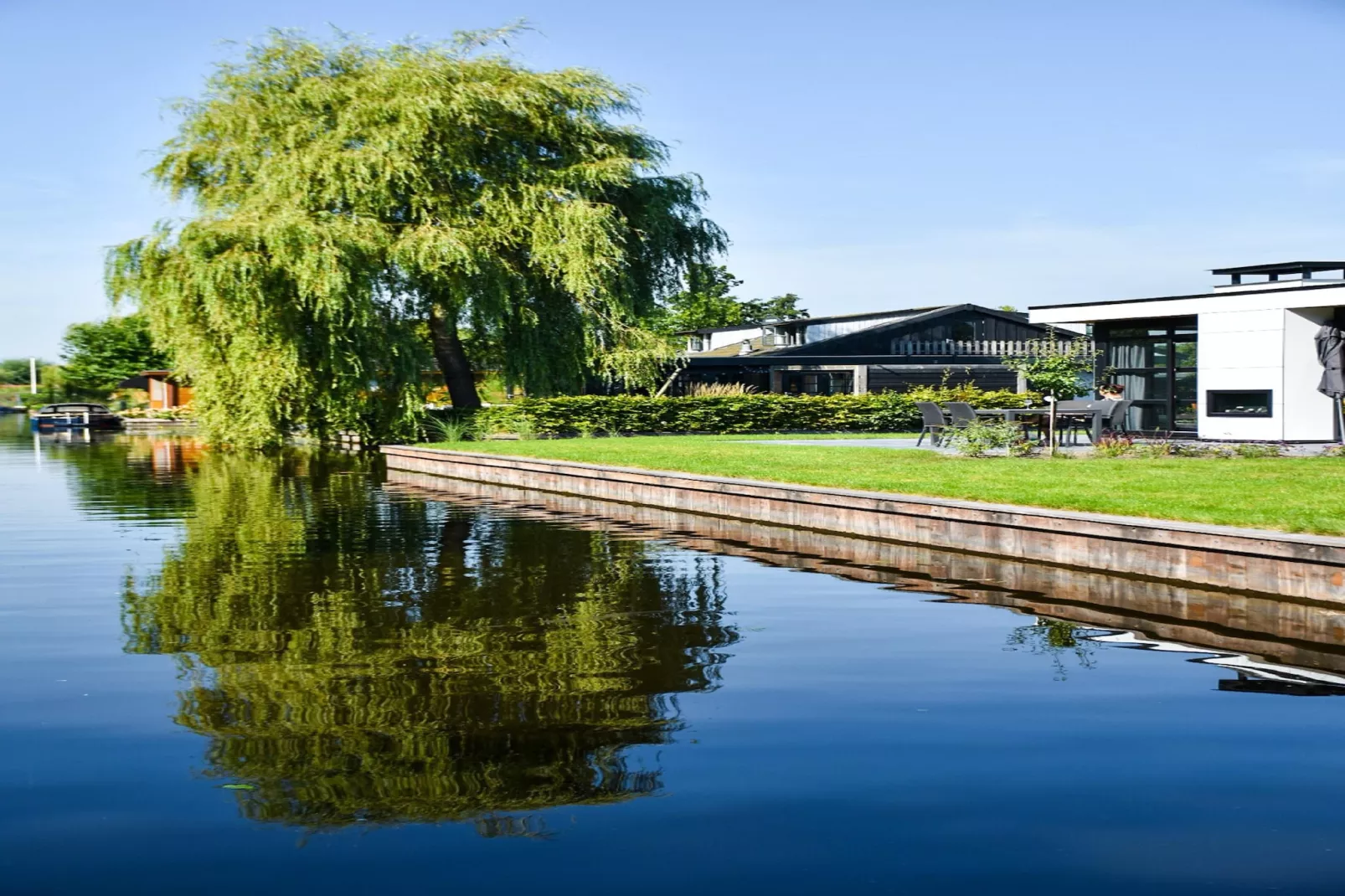 MarinaPark Nieuw Loosdrecht 3-Tuinen zomer