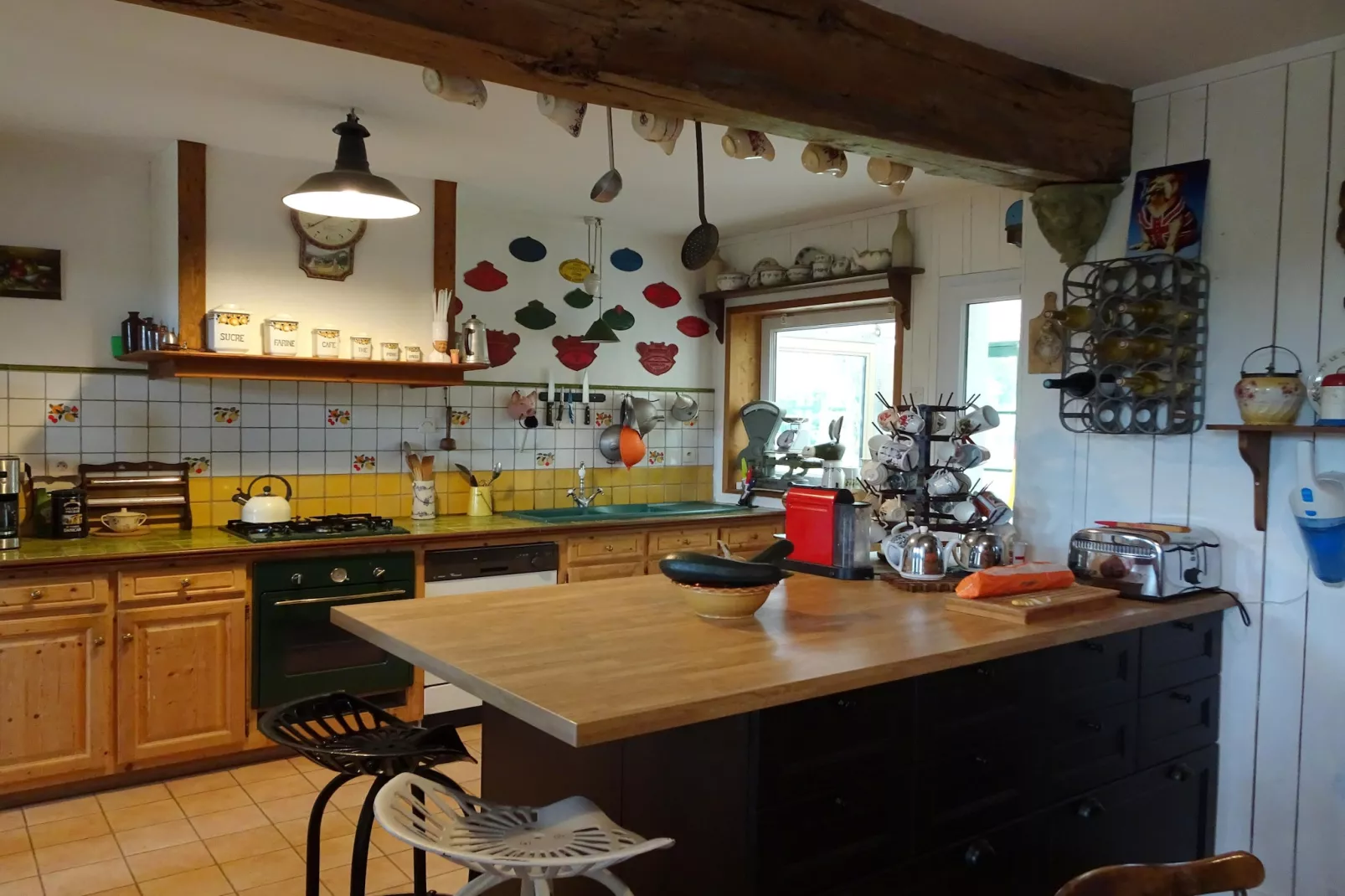 Holiday home in Canville la Rocque-Keuken