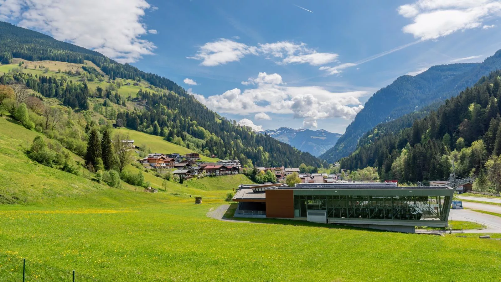 Residenz Steinbock Top 1A-Uitzicht zomer