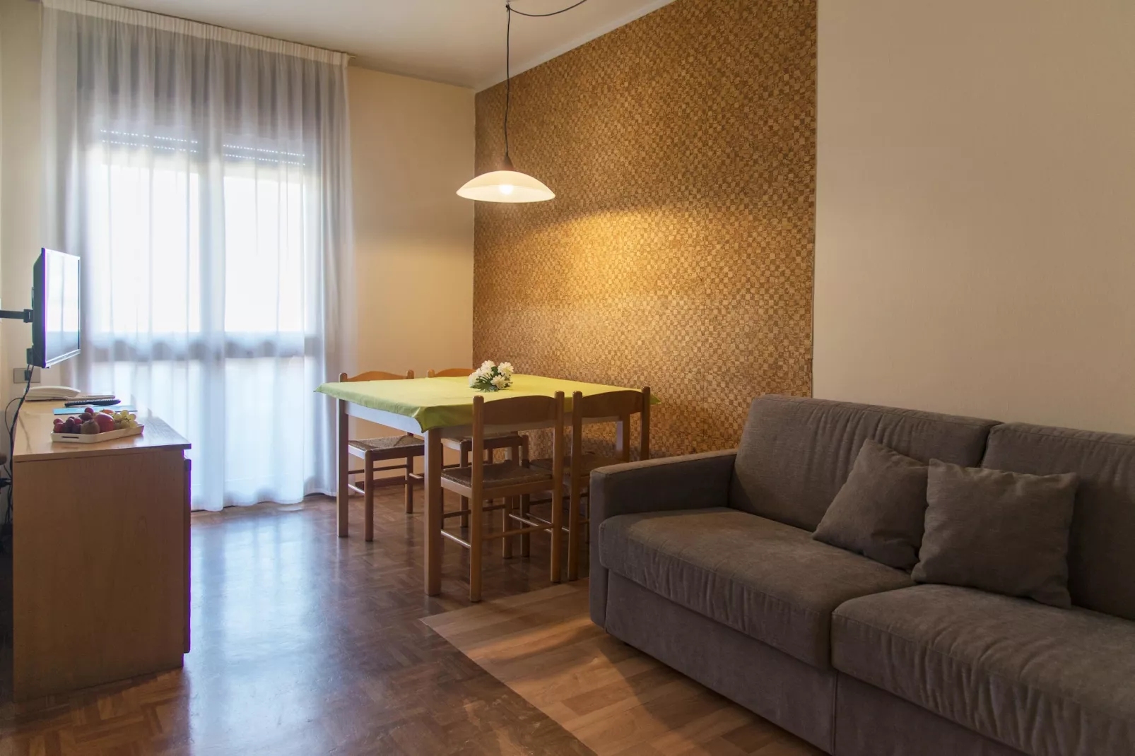 Residence Monica, Riva del Garda-AP1 STD-Woonkamer