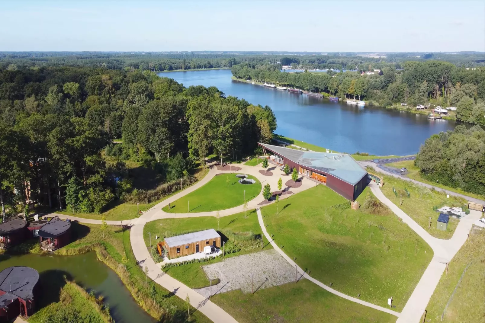 The Lake House by YourNature-Gebieden zomer 1km