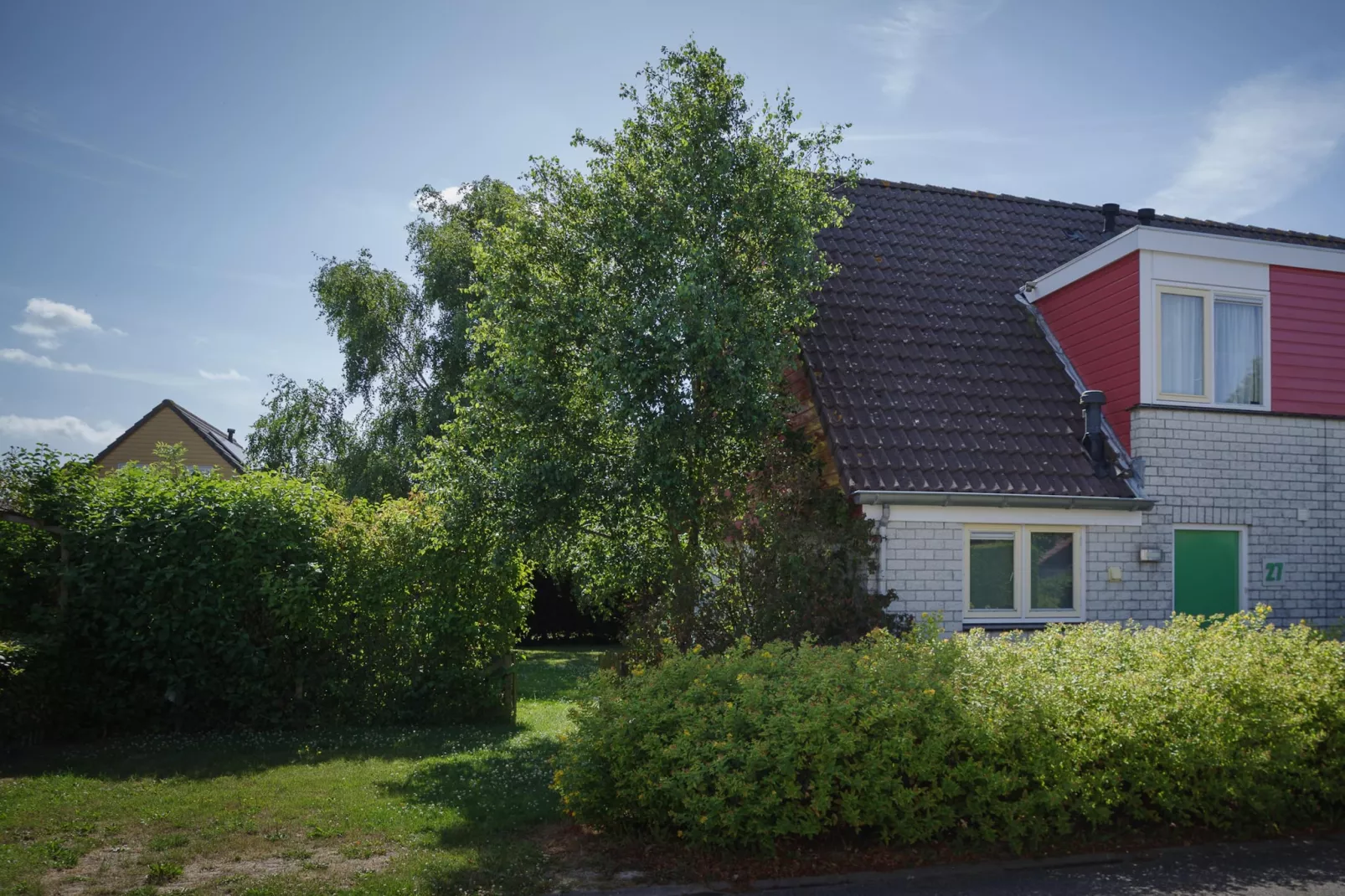 Villapark De Oesterbaai 27-Buitenkant zomer