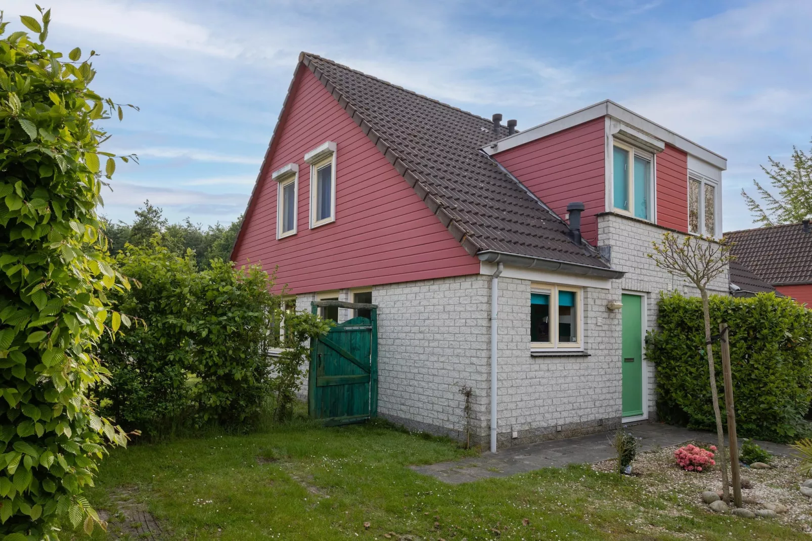 Villapark De Oesterbaai 39-Buitenkant zomer