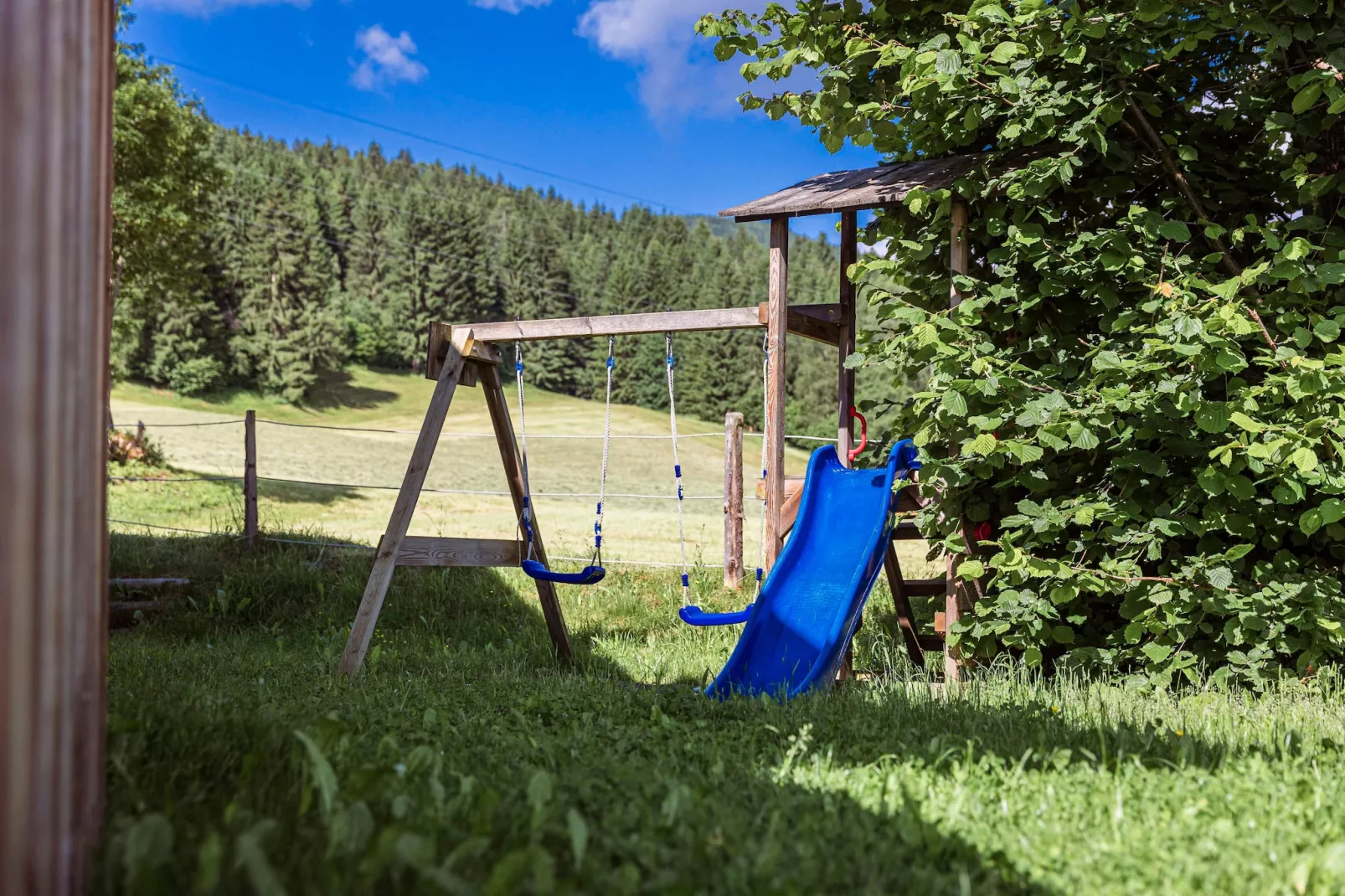 Kreischberg Chalets 29-Tuinen zomer