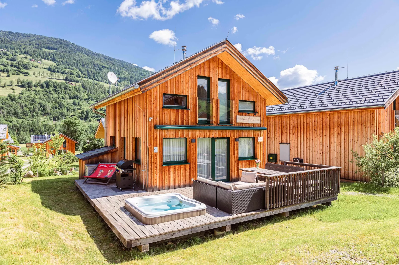 Kreischberg Chalets 32a-Buitenkant zomer