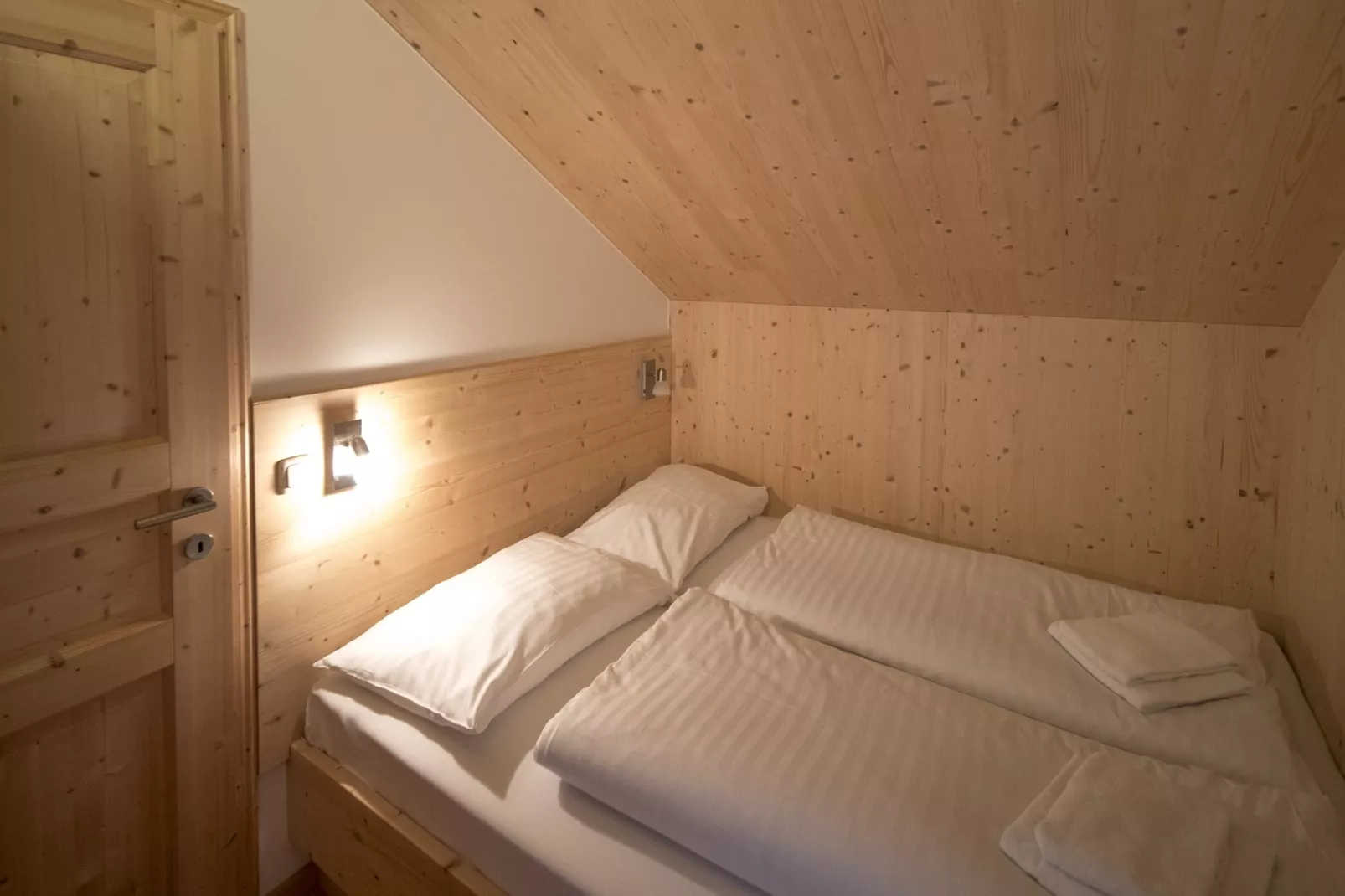 Kreischberg Chalets 44a-Slaapkamer