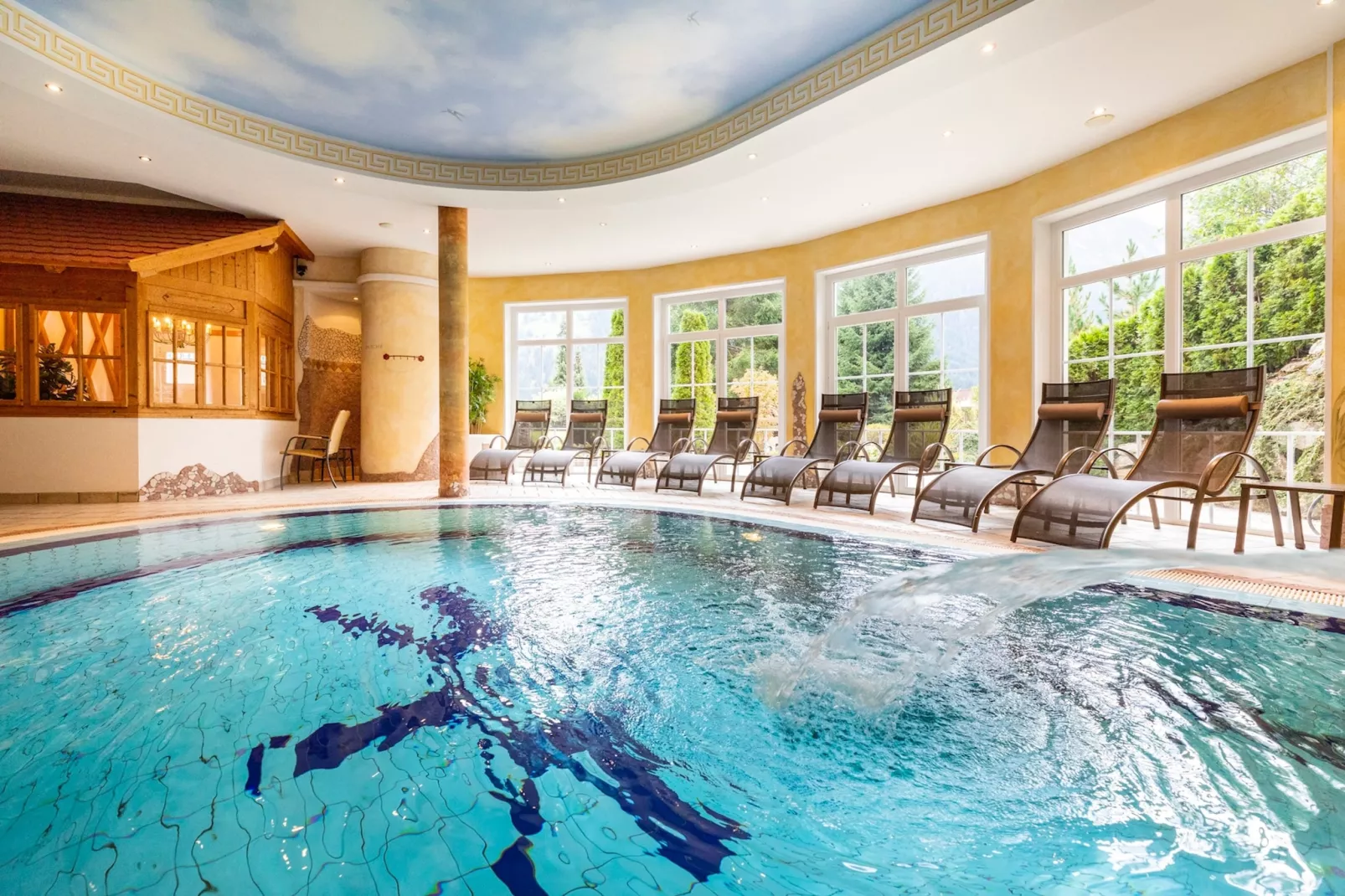 Wellness-Aparthotel-Kleinarl-Zwembad