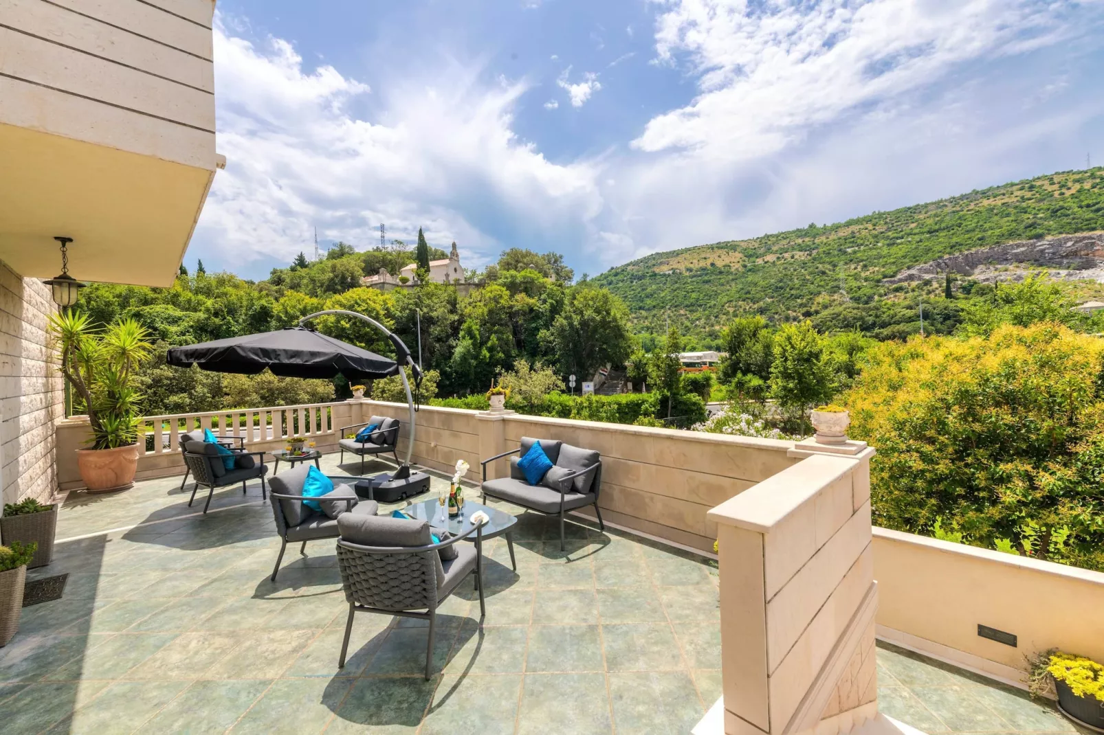 Villa Dubelj Dubrovnik -Deluxe Double or Twin Room with Balcony-Terrasbalkon