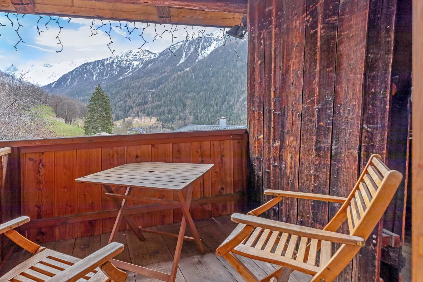 Chalet de Claude-Terrasbalkon