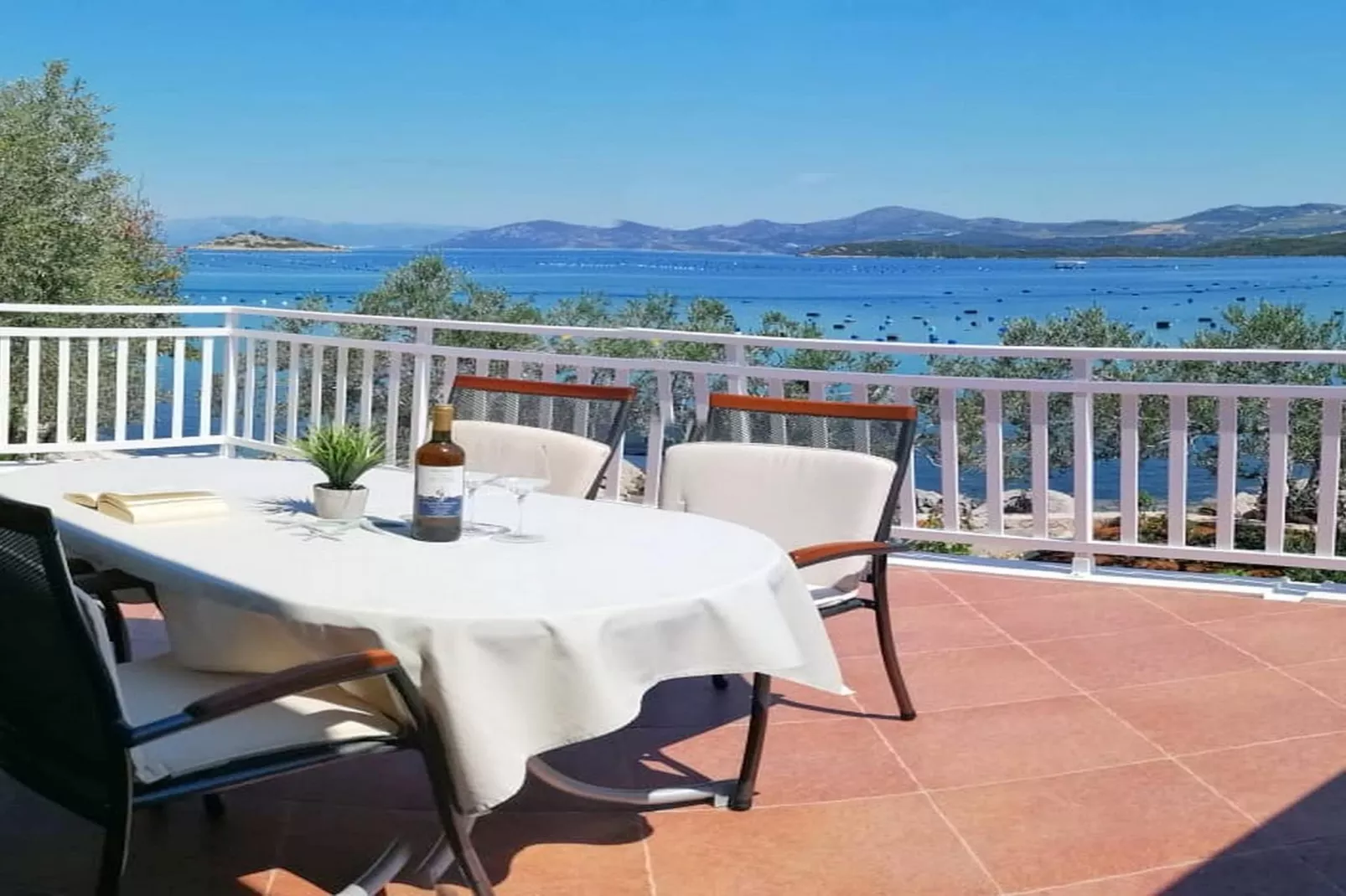 Holiday Home Blue Dream - Two Bedroom Apartment with Terrace and Sea View (A2)-Terras