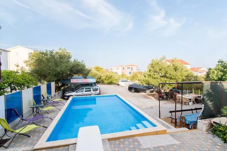 Apartments Fidelis - One Bedroom Apartment with Terrace and Garden View(2)-Zwembad