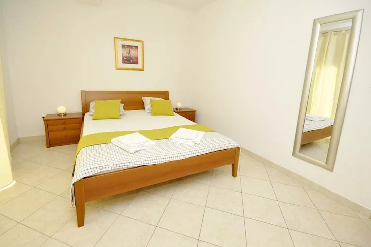 Apartments Villa Moonlight - Standard Two Bedroom Apartment with Large Terrace (Jenny)-Slaapkamer