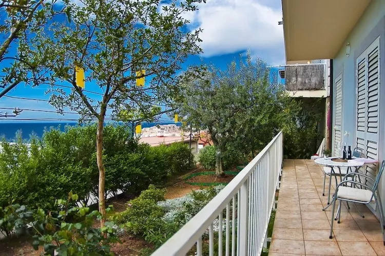 Apartments Sipa - Garden One Bedroom Apartment with Balcony and Partial Sea View (Apartman C)-Terrasbalkon