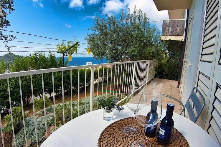 Apartments Sipa - Garden One Bedroom Apartment with Balcony and Partial Sea View (Apartman C)-Terrasbalkon