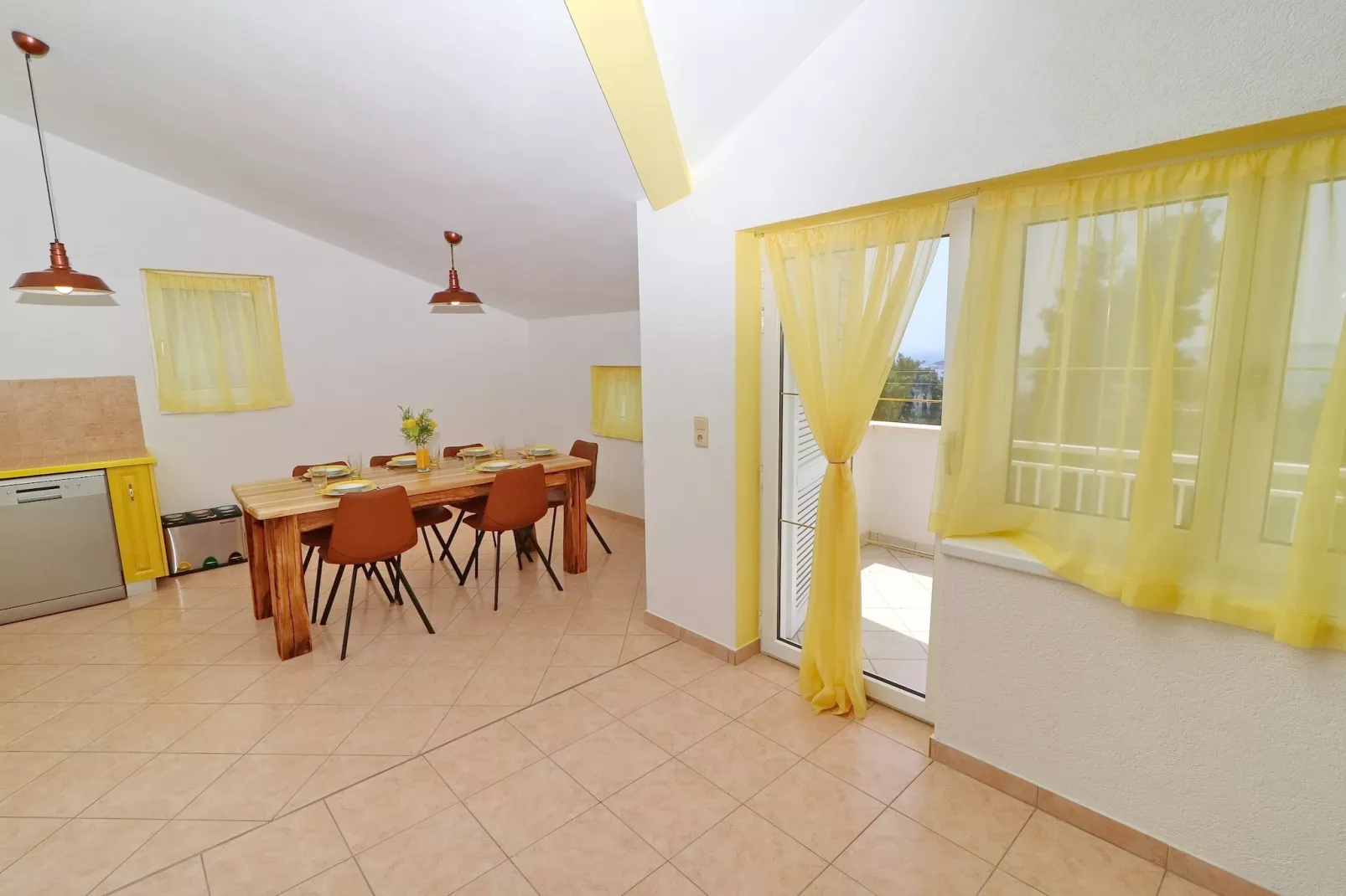 Apartments Villa Michele-Three Bedroom Apartment with Partial Sea View ( Grejp )-Eetkamer