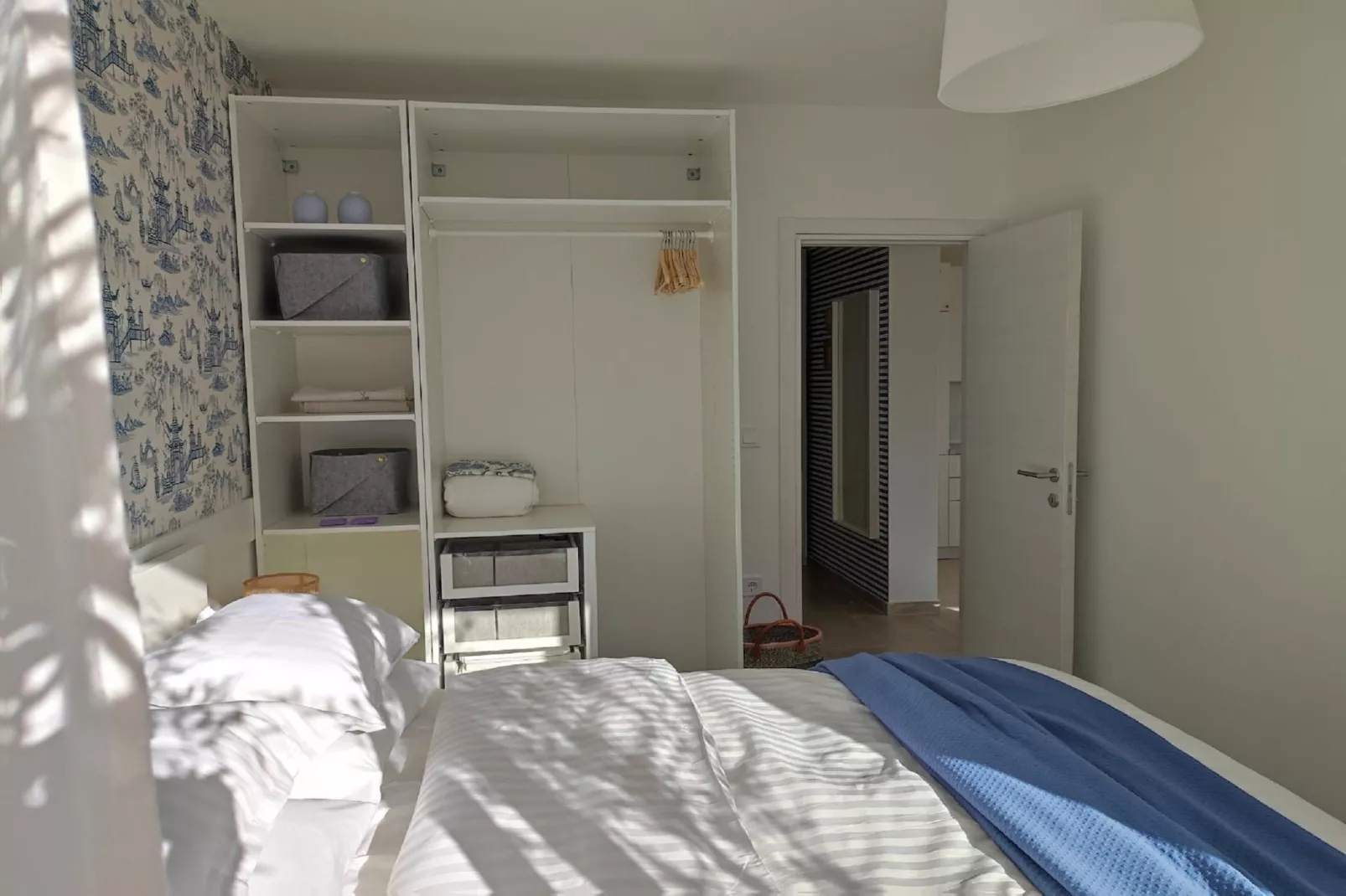 SALT Apartment - One Bedroom Apartment with Terrace and Sea View-Slaapkamer