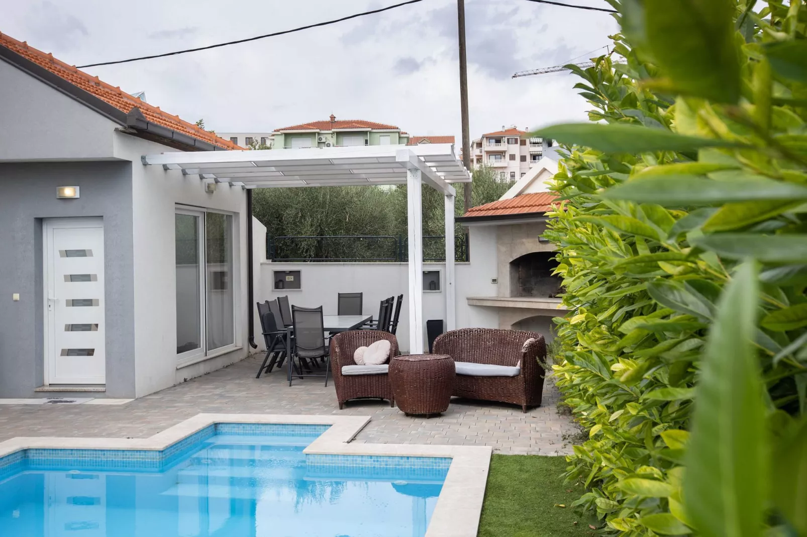 Apartment Villa Andelka- Three Bedroom Apartment with Swimming Pool-Zwembad