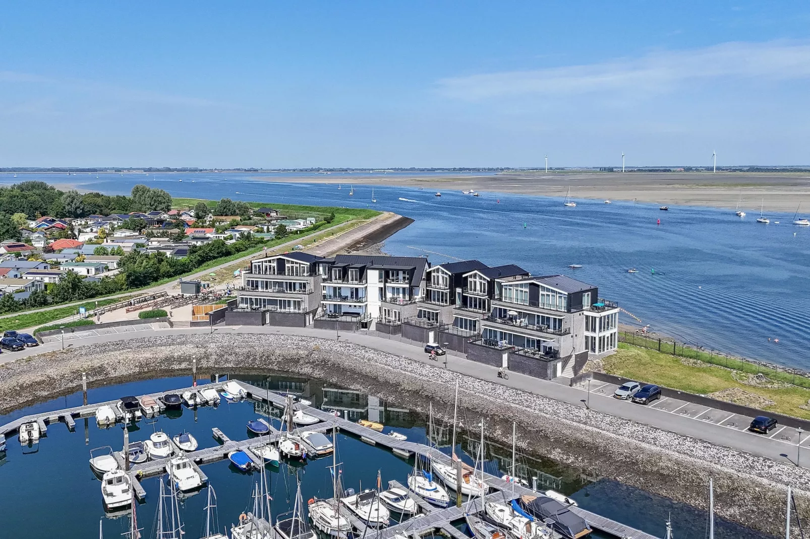 Luxe appartement Vista Maris 'Laguna Beach House' - Havenweg 8-32  Sint-Annaland Oosterschelde