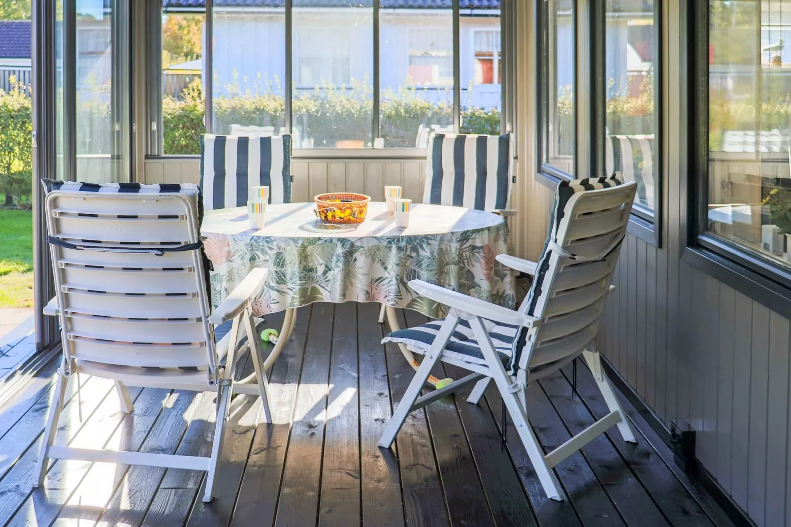 Prachtig vakantiehuis in de natuur-Buitenlucht