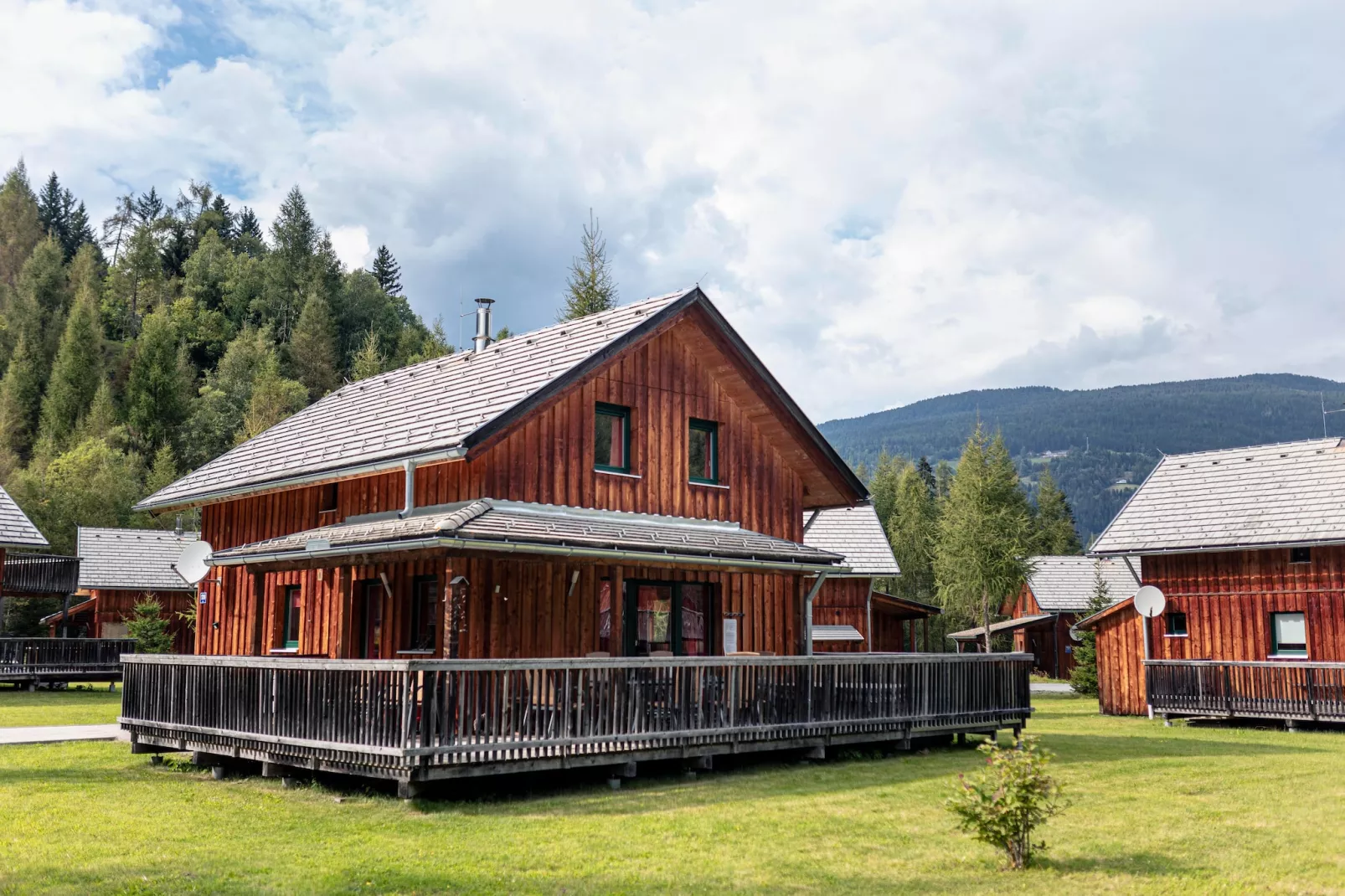 Almdorf Stadl 124-Buitenkant zomer