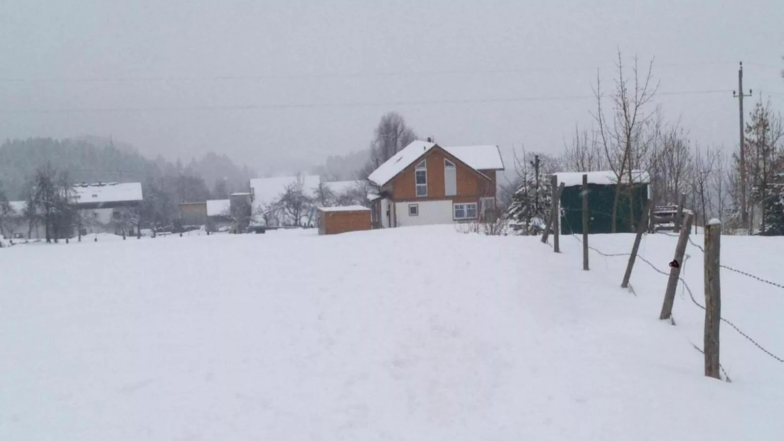 Landhaus St Georgen im Gailtal-Gebied winter 1km