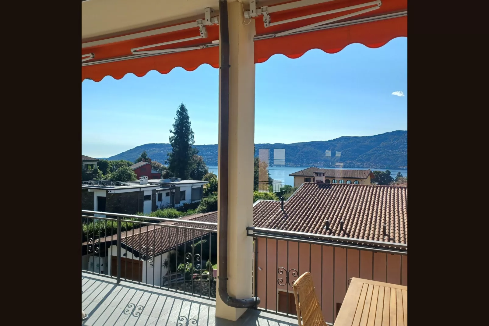 Castagnola-Terrasbalkon